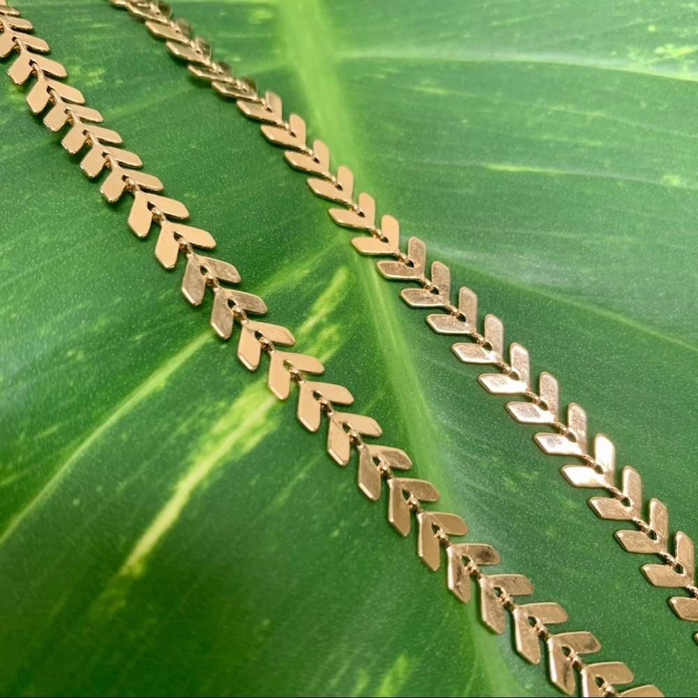 NWT 14k Gold Filled Necklace Choker Arrow Chevron